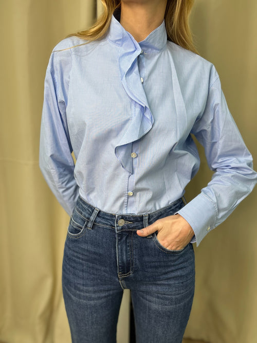 Chemise Bleu avec Details au Col